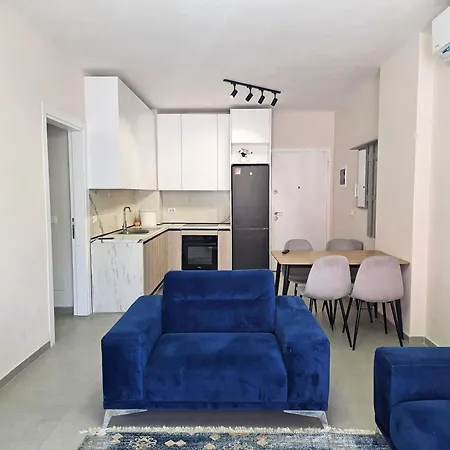 Apartment Mira